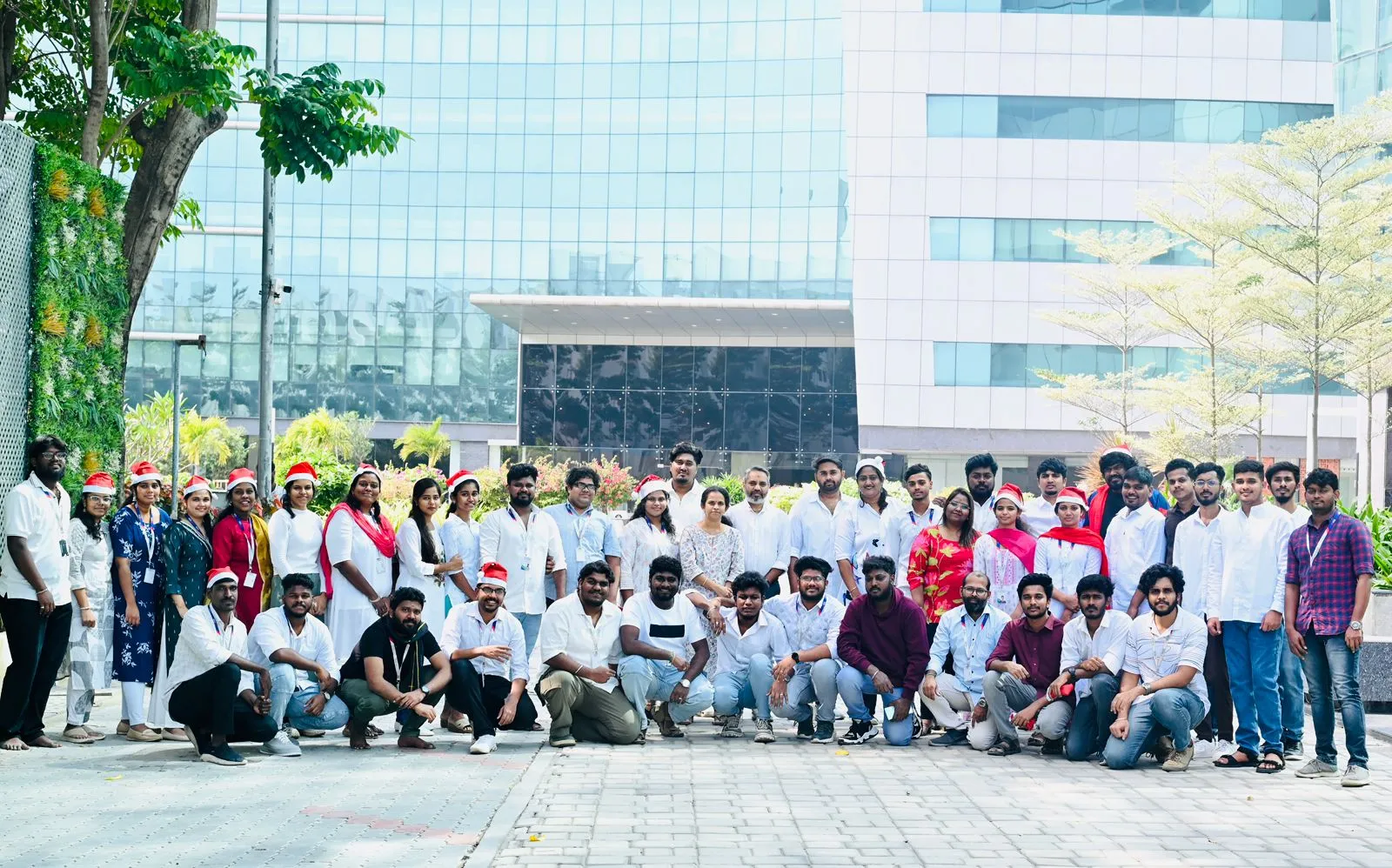 YAKKAY Healthcare Office Team